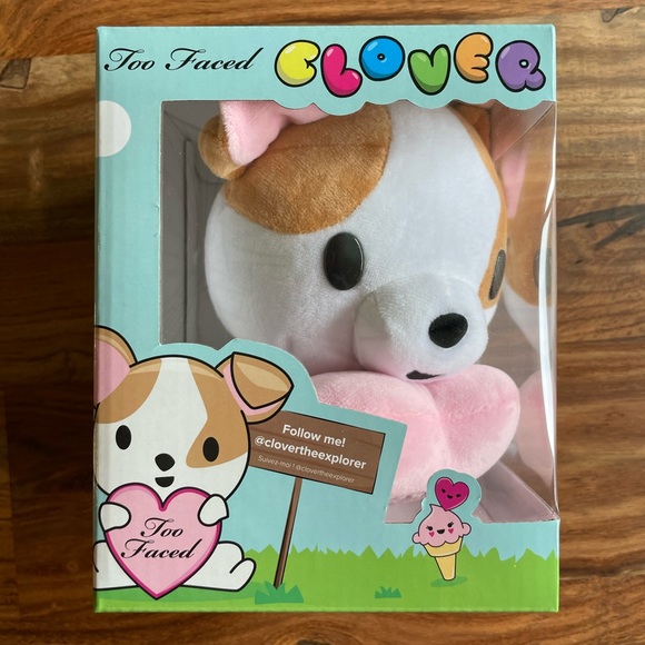 NWT Limited Edition Collectible Clover Too Faced Dog Plush Toy - Picture 2 of 5